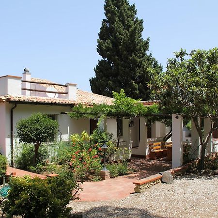 Tenuta Conte Ruggero Santa Domenica  Zewnętrze zdjęcie