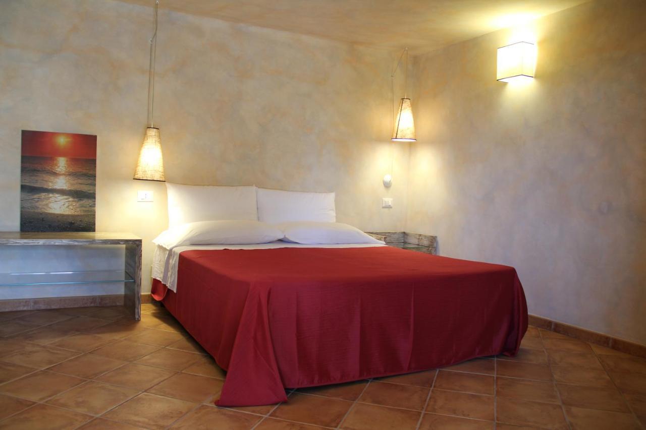 Tenuta Conte Ruggero Santa Domenica  Zewnętrze zdjęcie