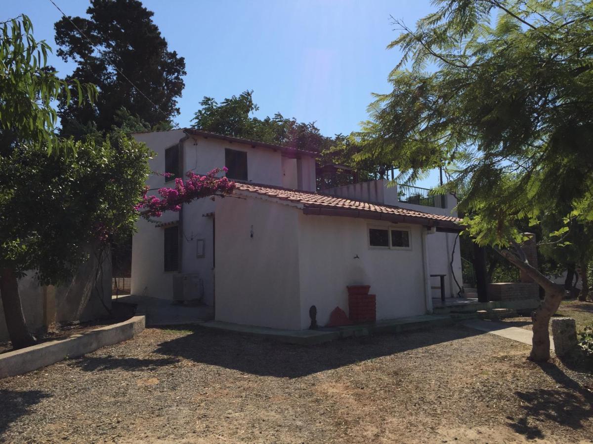 Tenuta Conte Ruggero Santa Domenica  Zewnętrze zdjęcie