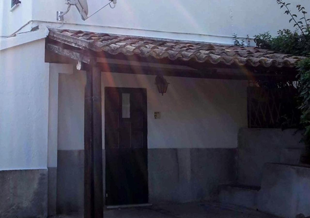 Tenuta Conte Ruggero Santa Domenica  Zewnętrze zdjęcie
