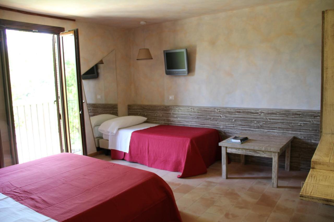 Tenuta Conte Ruggero Santa Domenica  Zewnętrze zdjęcie