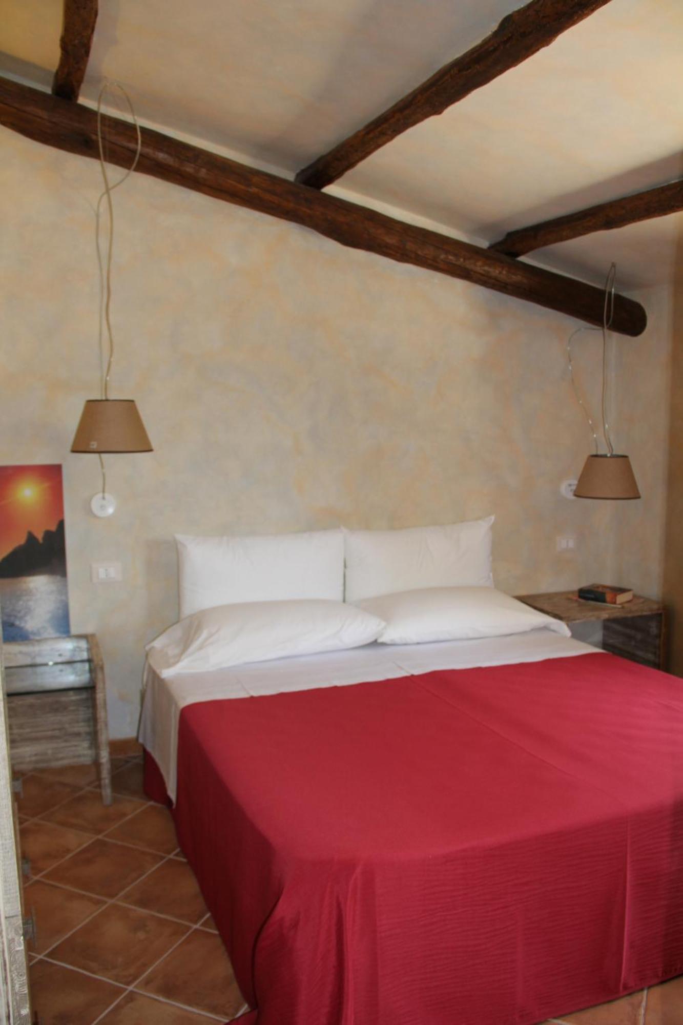 Tenuta Conte Ruggero Santa Domenica  Zewnętrze zdjęcie