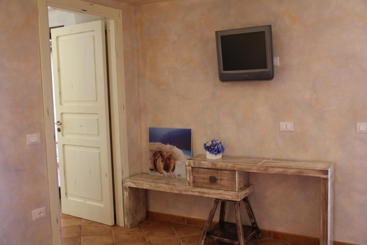 Tenuta Conte Ruggero Santa Domenica  Zewnętrze zdjęcie
