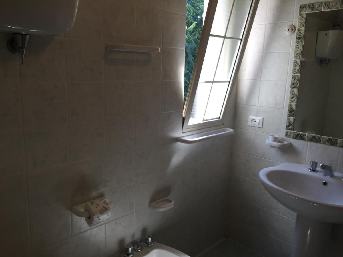 Tenuta Conte Ruggero Santa Domenica  Zewnętrze zdjęcie