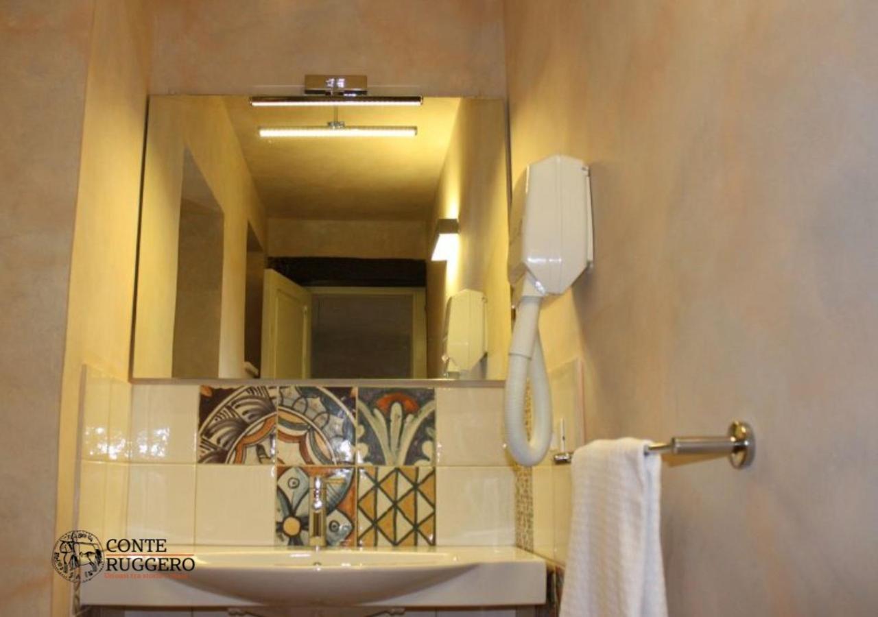 Tenuta Conte Ruggero Santa Domenica  Zewnętrze zdjęcie