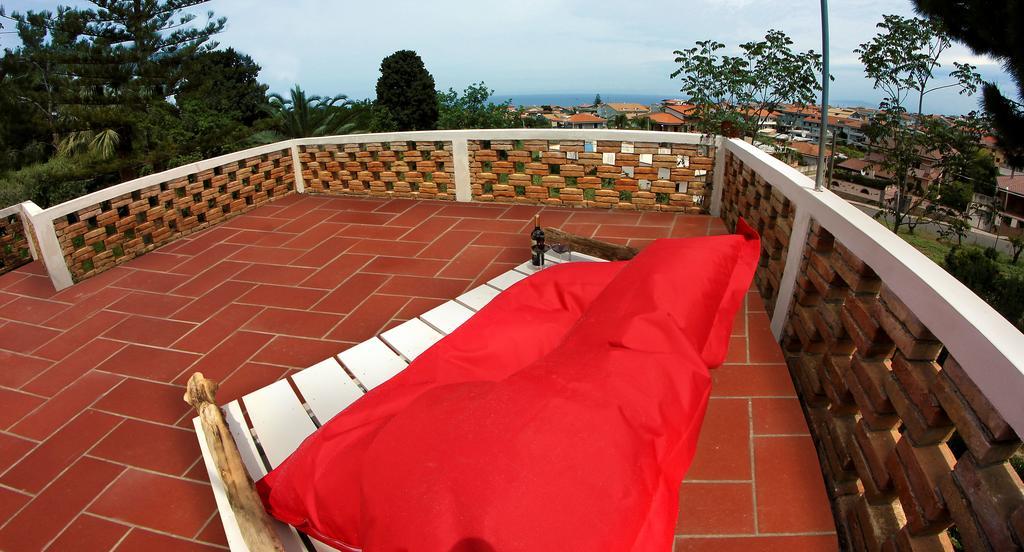 Tenuta Conte Ruggero Santa Domenica  Zewnętrze zdjęcie